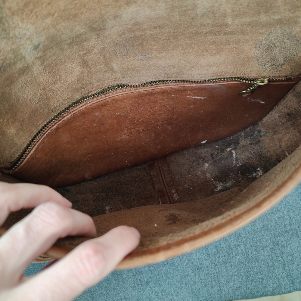 Vintage 90s Coach City Bag Women Medium Tan Leather Turnlock Crossbody AS IS - Picture 4 of 13